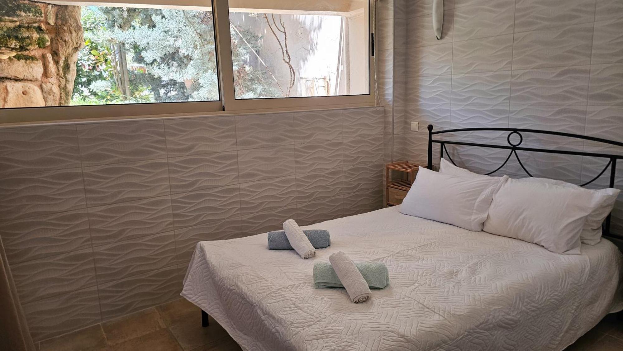 Cassiopeia 3-bedroom House On The With Pool